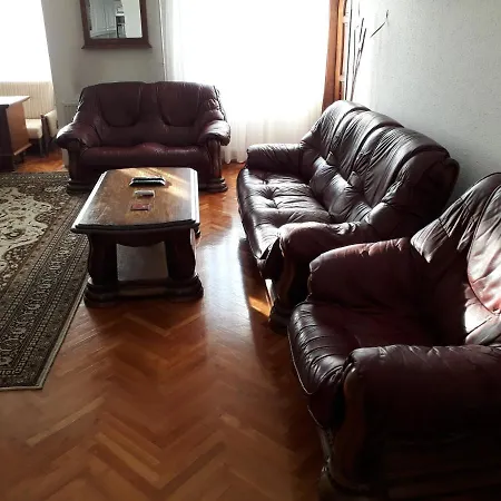 Piac Utcai 2 Guest house