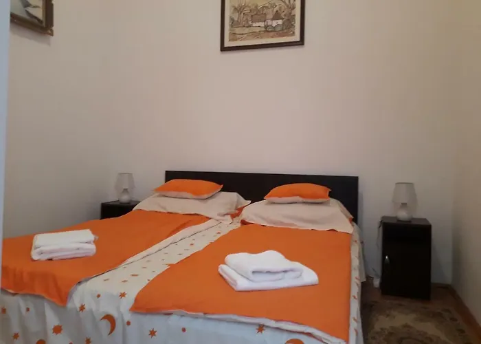 Piac Utcai 2 Affittacamere